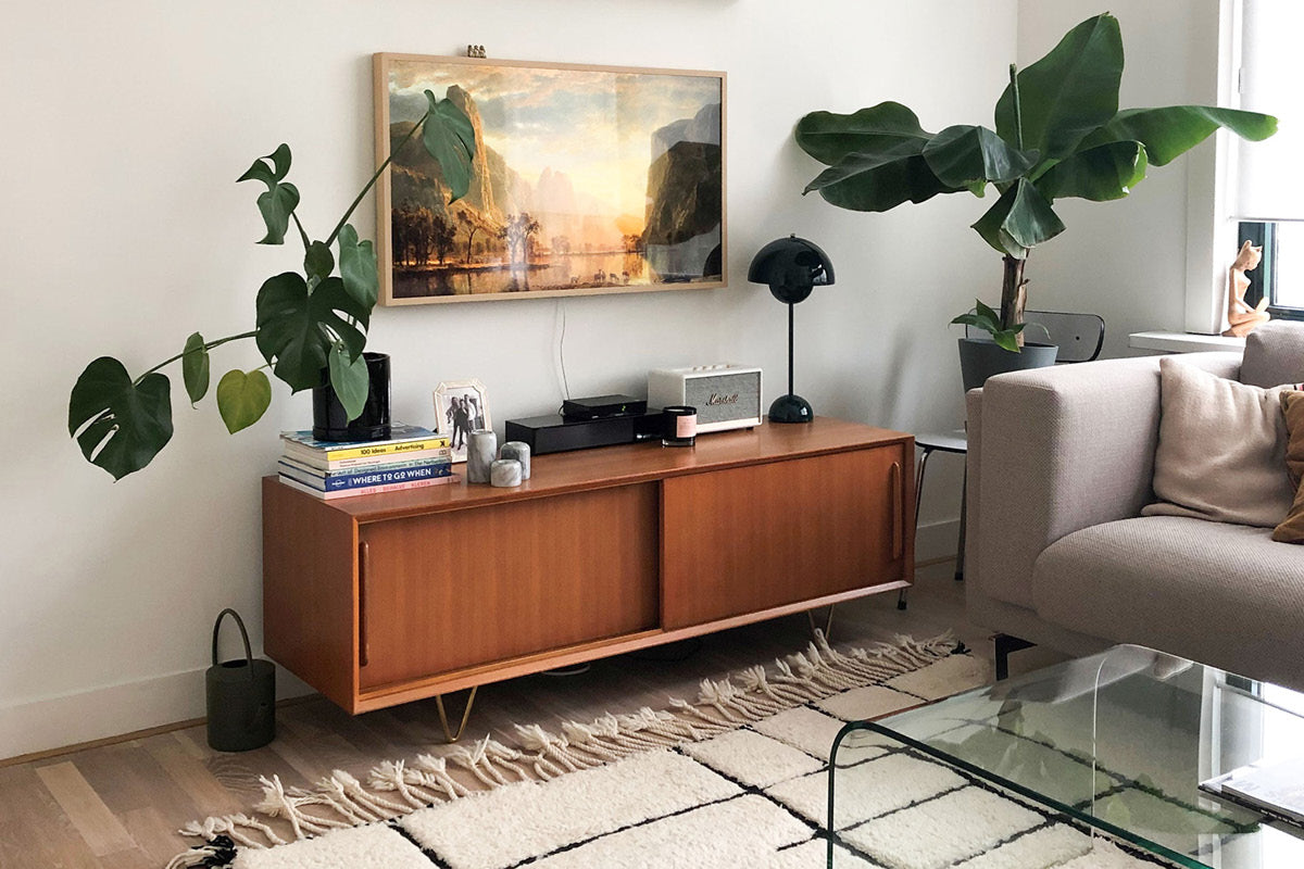 Binnenkijken bij Lindy: een appartement in mid-century modern stijl